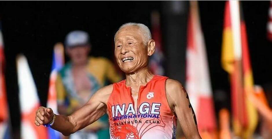 japonés de 84 años completa un Ironman