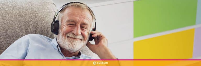 música en personas mayores